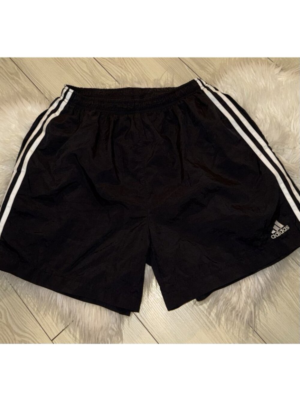 Vintage Vtg Adidas Mens Athletic Nylon Shorts Side Stripes L Large Black - Picture 2 of 5